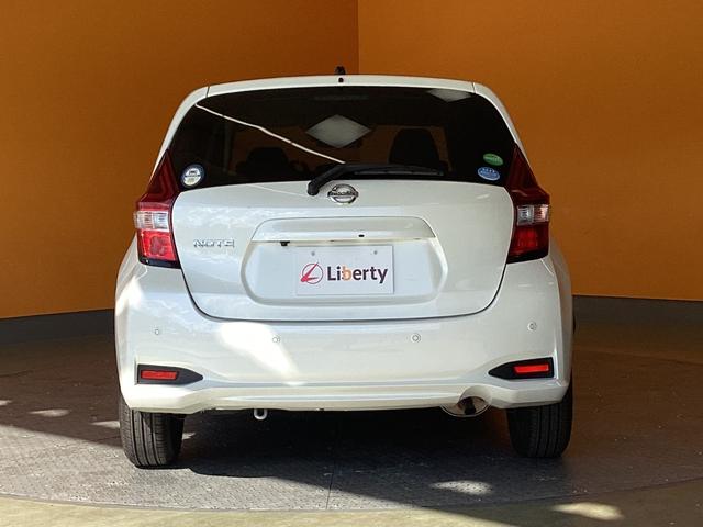 ノート X ETC バックカメラ ナビ TV クリアランスソナー レーンアシスト 衝突被害軽減システム スマートキー アイドリングストップ 電動格納ミラー CVT 盗難防止システム 衝突安全ボディ ABS ESC(18枚目)