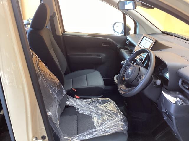 シエンタ ハイブリッドＸ　クリアランスソナー　オートクルーズコントロール　レーンアシスト　衝突被害軽減システム　両側スライド・片側電動　オートマチックハイビーム　オートライト　ＬＥＤヘッドランプ　スマートキー　電動格納ミラー（25枚目）