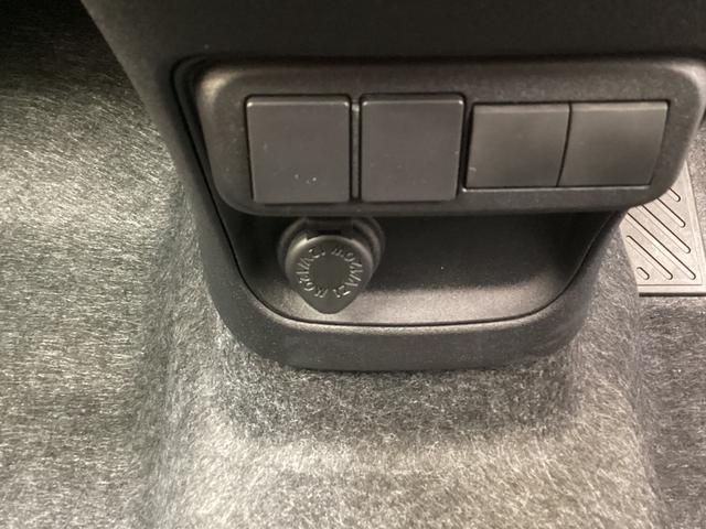 シエンタ ハイブリッドＸ　クリアランスソナー　オートクルーズコントロール　レーンアシスト　衝突被害軽減システム　両側スライド・片側電動　オートマチックハイビーム　オートライト　ＬＥＤヘッドランプ　スマートキー　電動格納ミラー（34枚目）