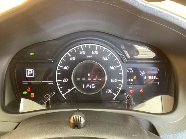 ノート ｅ－パワー　Ｘ　Ｖセレクション　ＥＴＣ　全周囲カメラ　ナビ　ＴＶ　クリアランスソナー　レーンアシスト　衝突被害軽減システム　アルミホイール　ＬＥＤヘッドランプ　スマートキー　アイドリングストップ　電動格納ミラー　ＣＶＴ（24枚目）