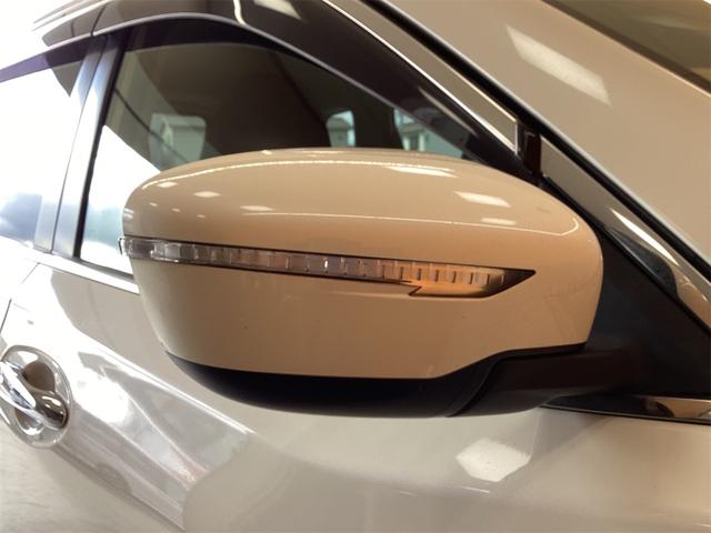 エクストレイル ２０Ｘ　エマージェンシーブレーキパッケージ　４ＷＤ　ＥＴＣ　バックカメラ　クリアランスソナー　衝突被害軽減システム　ナビ　ＴＶ　オートライト　アルミホイール　スマートキー　アイドリングストップ　電動格納ミラー　シートヒーター（16枚目）