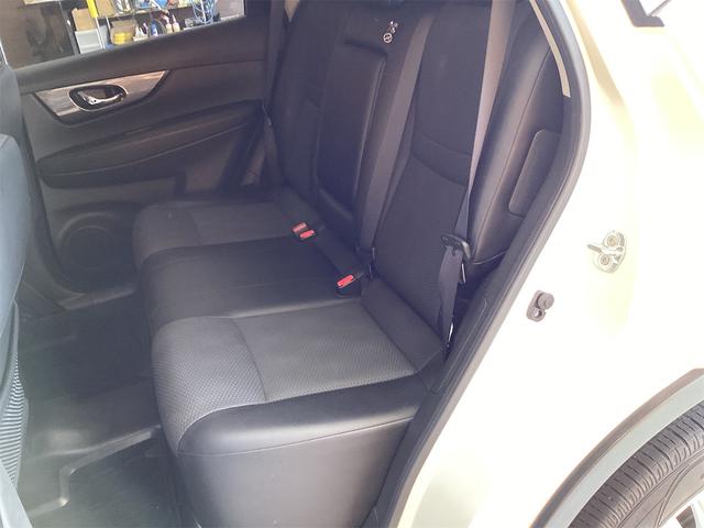 エクストレイル ２０Ｘ　エマージェンシーブレーキパッケージ　４ＷＤ　ＥＴＣ　バックカメラ　クリアランスソナー　衝突被害軽減システム　ナビ　ＴＶ　オートライト　アルミホイール　スマートキー　アイドリングストップ　電動格納ミラー　シートヒーター（24枚目）