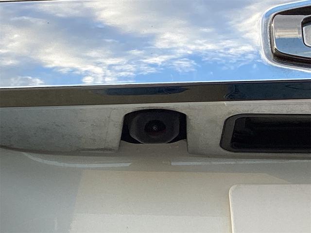 ヴォクシー ZS 煌 ETC バックカメラ TV レーンアシスト 衝突被害軽減システム 両側電動スライドドア オートマチックハイビーム LEDヘッドランプ スマートキー アイドリングストップ(9枚目)