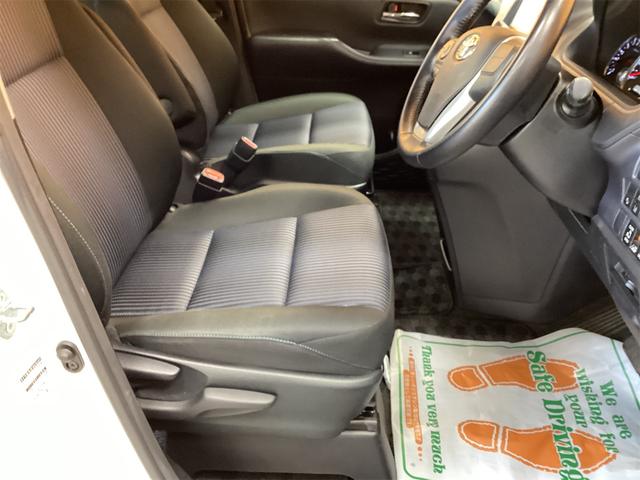 ヴォクシー ZS 煌 ETC バックカメラ TV レーンアシスト 衝突被害軽減システム 両側電動スライドドア オートマチックハイビーム LEDヘッドランプ スマートキー アイドリングストップ(16枚目)