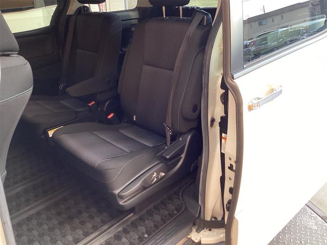 ヴォクシー ZS 煌 ETC バックカメラ TV レーンアシスト 衝突被害軽減システム 両側電動スライドドア オートマチックハイビーム LEDヘッドランプ スマートキー アイドリングストップ(18枚目)