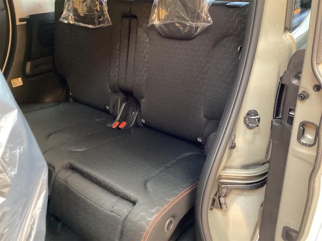 スペーシアギア ハイブリッドＸＺ　両側電動スライドドア　クリアランスソナー　オートクルーズコントロール　レーンアシスト　スマートキー　アイドリングストップ　電動格納ミラー　シートヒーター　ＣＶＴ　ＥＳＣ　オットマン　ルーフレール（17枚目）