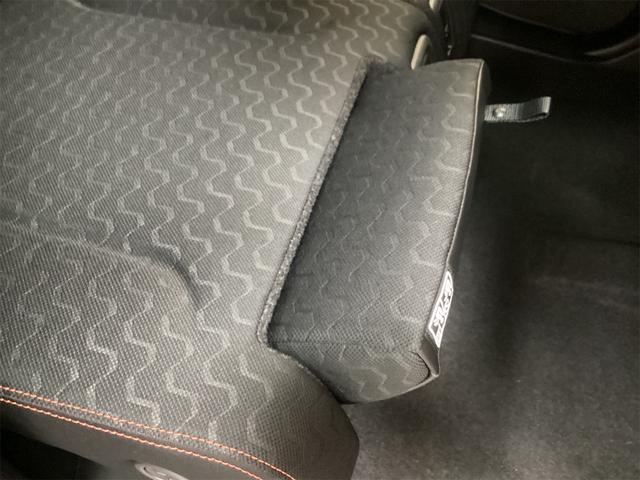 スペーシアギア ハイブリッドＸＺ　両側電動スライドドア　クリアランスソナー　オートクルーズコントロール　レーンアシスト　スマートキー　アイドリングストップ　電動格納ミラー　シートヒーター　ＣＶＴ　ＥＳＣ　オットマン　ルーフレール（20枚目）