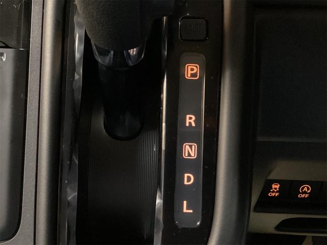 スペーシアギア ハイブリッドＸＺ　両側電動スライドドア　クリアランスソナー　オートクルーズコントロール　レーンアシスト　スマートキー　アイドリングストップ　電動格納ミラー　シートヒーター　ＣＶＴ　ＥＳＣ　オットマン　ルーフレール（32枚目）