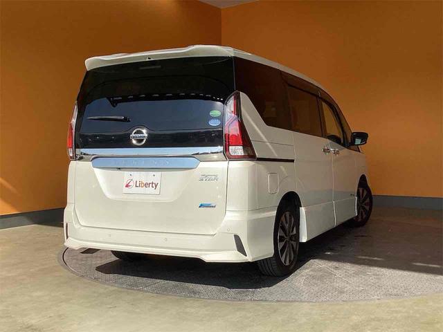 日産 セレナ 8枚目