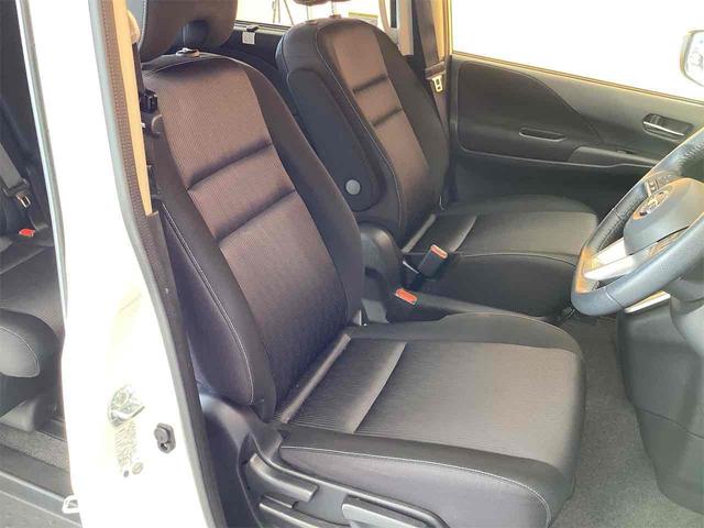 日産 セレナ 16枚目