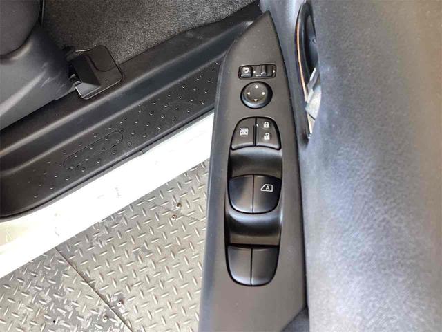 日産 セレナ 17枚目