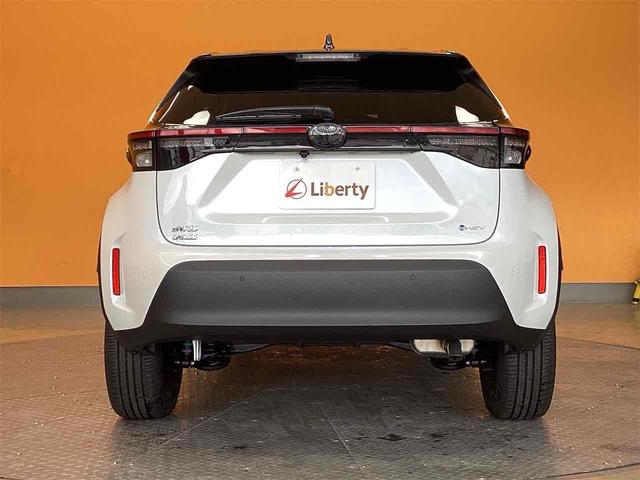 ヤリスクロス ハイブリッドＺ　ウルバーノ　全周囲カメラ　クリアランスソナー　オートクルーズコントロール　レーンアシスト　パークアシスト　衝突被害軽減システム　ナビ　ＴＶ　オートマチックハイビーム　オートライト　ＬＥＤヘッドランプ（10枚目）