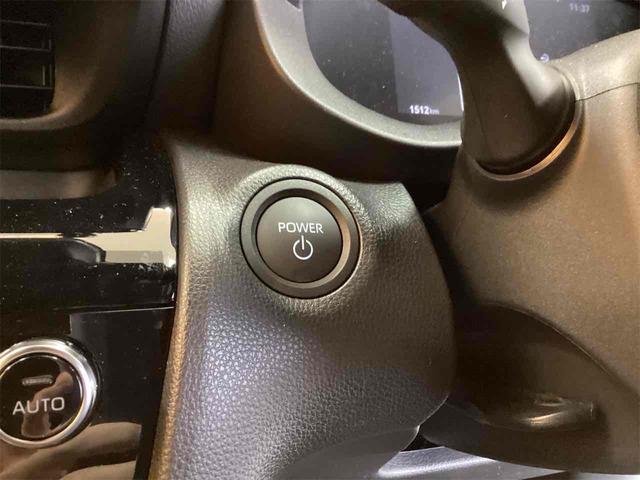 ヤリスクロス ハイブリッドＺ　ウルバーノ　全周囲カメラ　クリアランスソナー　オートクルーズコントロール　レーンアシスト　パークアシスト　衝突被害軽減システム　ナビ　ＴＶ　オートマチックハイビーム　オートライト　ＬＥＤヘッドランプ（27枚目）