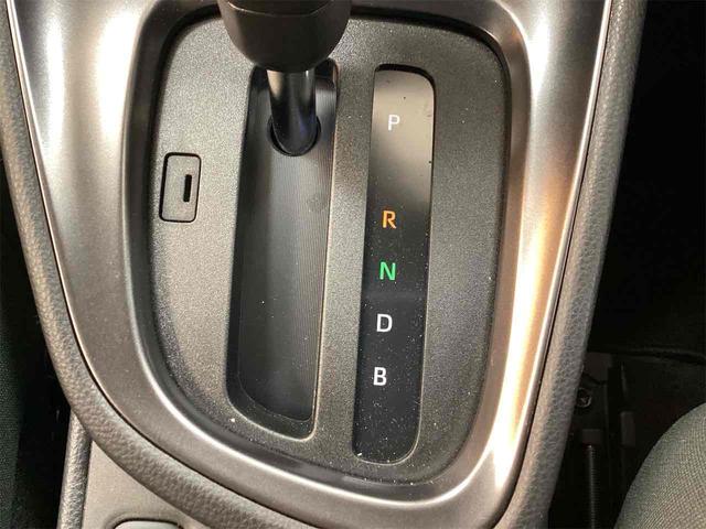 ヤリスクロス ハイブリッドＺ　ウルバーノ　全周囲カメラ　クリアランスソナー　オートクルーズコントロール　レーンアシスト　パークアシスト　衝突被害軽減システム　ナビ　ＴＶ　オートマチックハイビーム　オートライト　ＬＥＤヘッドランプ（36枚目）