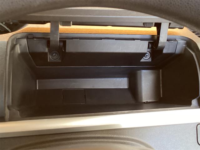 タント カスタムＸ　トップエディションＳＡ　ＥＴＣ　バックカメラ　両側スライド・片側電動　ＴＶ　衝突被害軽減システム　オートライト　スマートキー　アイドリングストップ　電動格納ミラー　ベンチシート　ＣＶＴ　ＥＳＣ（36枚目）