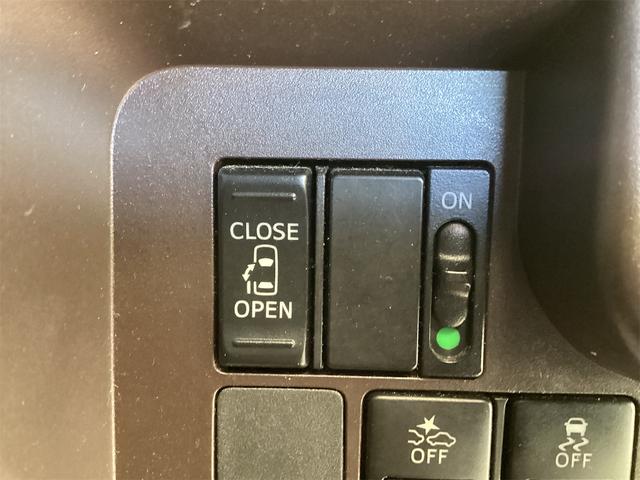 ルーミー Ｘ　Ｓ　両側スライド・片側電動　衝突被害軽減システム　アルミホイール　オートライト　スマートキー　アイドリングストップ　シートヒーター　ＣＶＴ　盗難防止システム　衝突安全ボディ　ＡＢＳ　ＥＳＣ　ＣＤ　エアコン（6枚目）