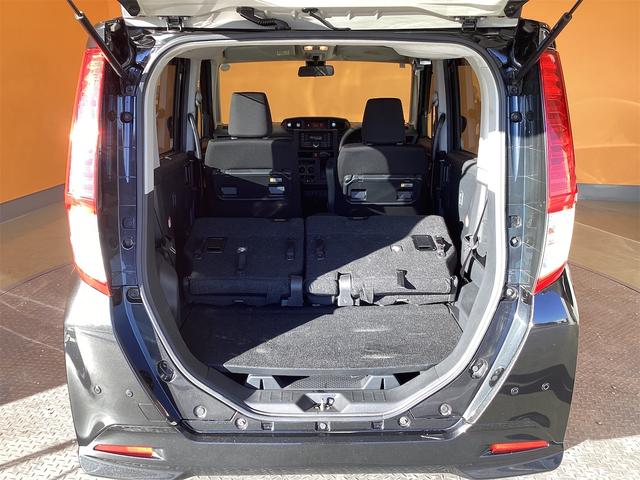 ルーミー Ｘ　Ｓ　両側スライド・片側電動　衝突被害軽減システム　アルミホイール　オートライト　スマートキー　アイドリングストップ　シートヒーター　ＣＶＴ　盗難防止システム　衝突安全ボディ　ＡＢＳ　ＥＳＣ　ＣＤ　エアコン（12枚目）