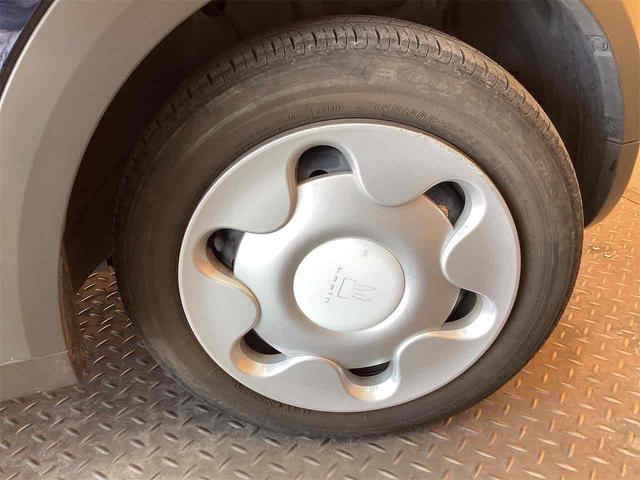 アルトラパン モード　ＥＴＣ　全周囲カメラ　ナビ　ＴＶ　クリアランスソナー　レーンアシスト　衝突被害軽減システム　オートライト　スマートキー　アイドリングストップ　電動格納ミラー　シートヒーター　ベンチシート　ＣＶＴ（12枚目）