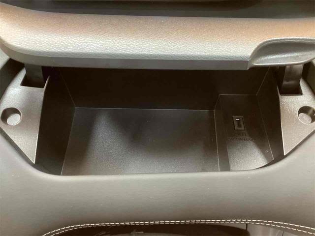 セレナ ハイウェイスター Vセレクション ETC 全周囲カメラ ナビ TV クリアランスソナー オートクルーズコントロール パークアシスト 衝突被害軽減システム 両側電動スライドドア オートライト LEDヘッドランプ(37枚目)