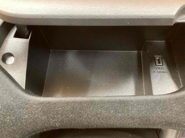 セレナ ライダー ETC 全周囲カメラ TV オートクルーズコントロール 衝突被害軽減システム 両側電動スライドドア オートライト LEDヘッドランプ スマートキー アイドリングストップ 電動格納ミラー 後席モニター(36枚目)