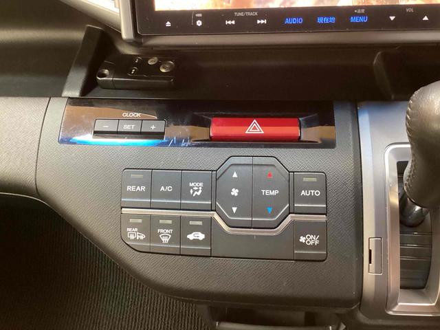 ステップワゴンスパーダ Ｓ　ＥＴＣ　バックカメラ　ナビ　ＴＶ　オートクルーズコントロール　両側電動スライドドア　ＨＩＤ　スマートキー　アイドリングストップ　電動格納ミラー　３列シート　ＣＶＴ　アルミホイール　ＣＤ　ＤＶＤ再生（29枚目）