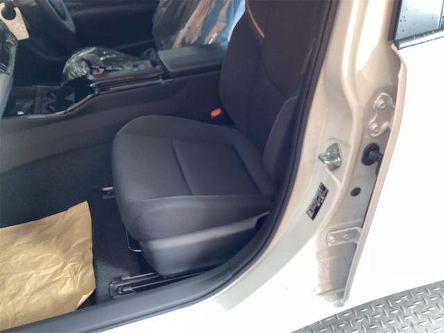 プリウス G クリアランスソナー レーンアシスト オートクルーズコントロール 衝突被害軽減システム 全周囲カメラ TV アルミホイール オートマチックハイビーム オートライト LEDヘッドランプ CVT(18枚目)