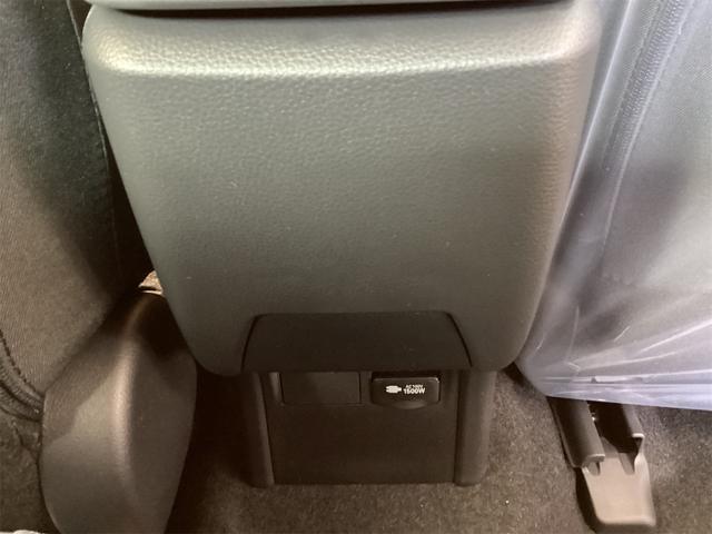 プリウス G クリアランスソナー レーンアシスト オートクルーズコントロール 衝突被害軽減システム 全周囲カメラ TV アルミホイール オートマチックハイビーム オートライト LEDヘッドランプ CVT(22枚目)