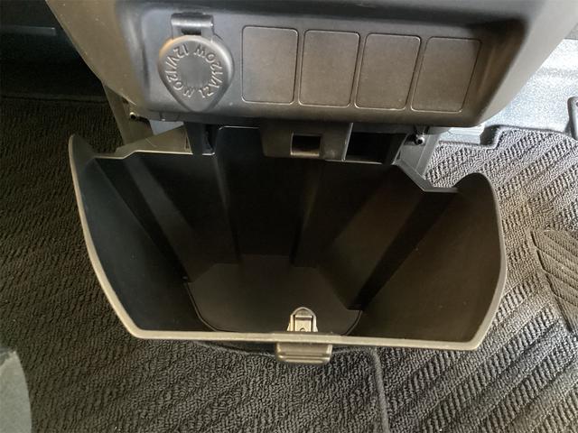 トヨタ ルーミー 31枚目