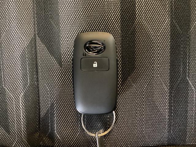 タフト X バックカメラ クリアランスソナー 衝突被害軽減システム オートライト スマートキー アイドリングストップ 電動格納ミラー ガラスルーフ CVT ESC エアコン パワーウィンドウ 運転席エアバッグ(31枚目)