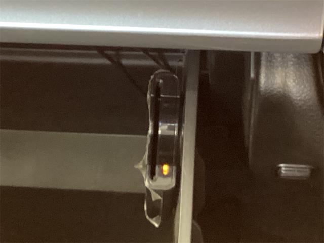 スペーシア ハイブリッドＸ　ＥＴＣ　両側電動スライドドア　ＴＶ　クリアランスソナー　レーンアシスト　衝突被害軽減システム　オートライト　スマートキー　アイドリングストップ　電動格納ミラー　シートヒーター　ベンチシート　ＣＶＴ（8枚目）