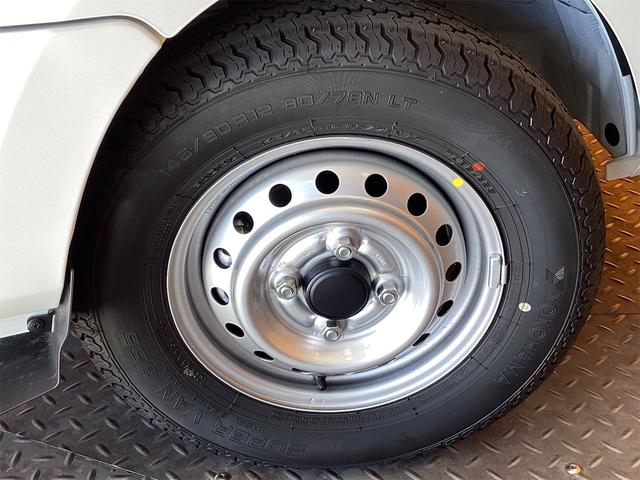 クリッパートラック ＤＸ　ＡＴ　クリアランスソナー　アイドリングストップ　オートライト　ＥＳＣ　エアコン　運転席エアバッグ　助手席エアバッグ（9枚目）