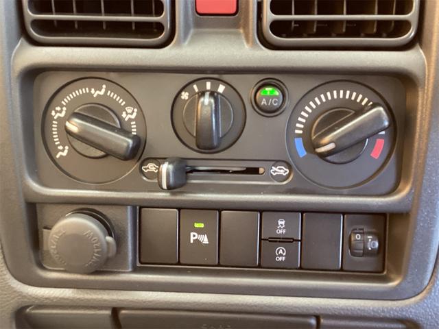クリッパートラック ＤＸ　ＡＴ　クリアランスソナー　アイドリングストップ　オートライト　ＥＳＣ　エアコン　運転席エアバッグ　助手席エアバッグ（16枚目）