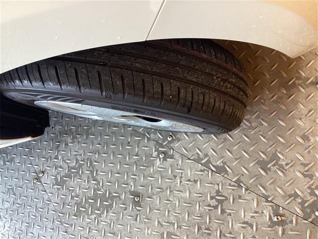 アルト L 届出済未使用車 禁煙車 スズキセーフティサポート アイドリングストップ 運転席シートヒーター ヘッドライトレベライザー(24枚目)