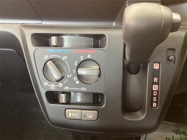 ダイハツ ミライース 9枚目