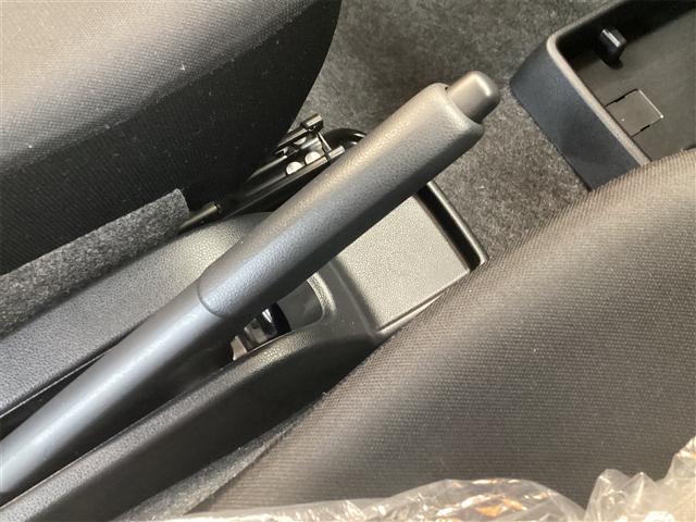 ダイハツ ミライース 11枚目