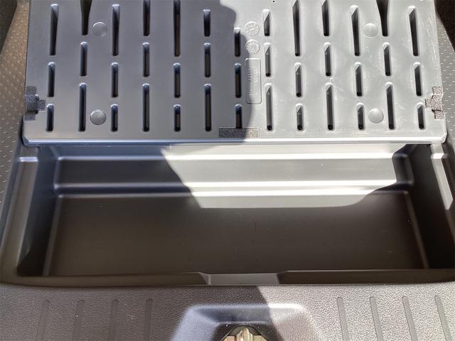 トヨタ ルーミー 19枚目