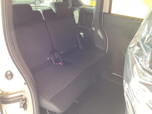 ホンダ N-BOXカスタム 19枚目