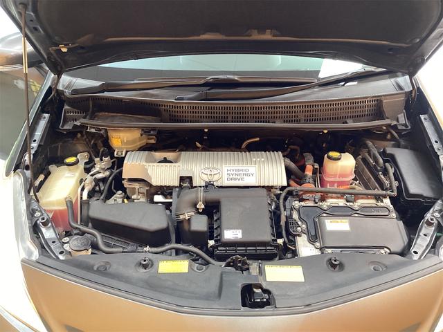 トヨタ プリウスアルファ 42枚目