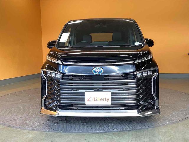 トヨタ ヴォクシー 11枚目