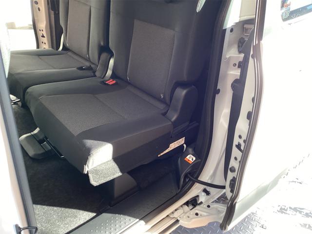 トヨタ シエンタ 18枚目