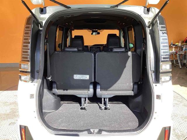 トヨタ ヴォクシー 17枚目