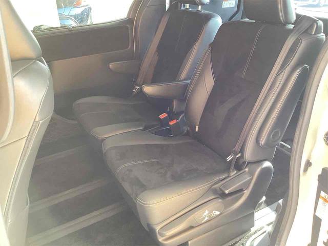 トヨタ ヴォクシー 21枚目