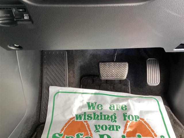 トヨタ ヴォクシー 32枚目