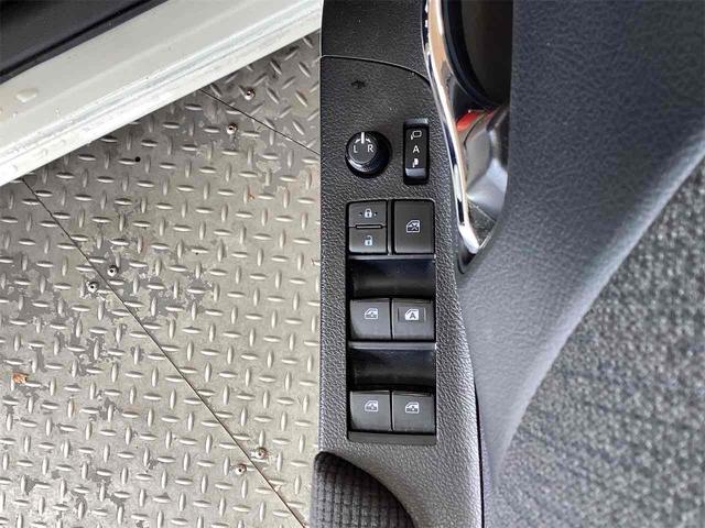 トヨタ シエンタ 24枚目