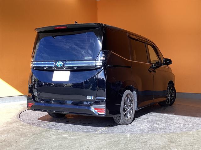 トヨタ ヴォクシー 12枚目