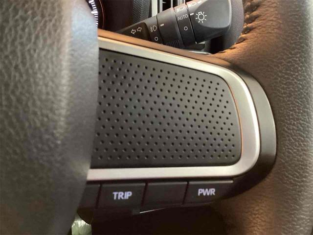 タフト Ｇ　ＥＴＣ　バックカメラ　ナビ　ＴＶ　クリアランスソナー　衝突被害軽減システム　オートライト　スマートキー　アイドリングストップ　電動格納ミラー　シートヒーター　サンルーフ　ＣＶＴ（27枚目）