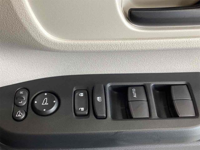 Ｎ－ＢＯＸ ベースグレード　バックカメラ　両側スライド・片側電動　クリアランスソナー　オートクルーズコントロール　衝突被害軽減システム　スマートキー　アイドリングストップ　電動格納ミラー　シートヒーター　ベンチシート　ＣＶＴ（28枚目）