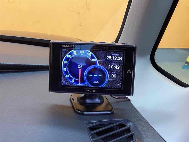 タント カスタムＸ　社外ナビ　ＥＴＣ　両側スライド・片側電動　ＴＶ　オートライト　スマートキー　アイドリングストップ　電動格納ミラー　シートヒーター　ベンチシート　ＣＶＴ　ＥＳＣ　ＣＤ　ＵＳＢ（8枚目）