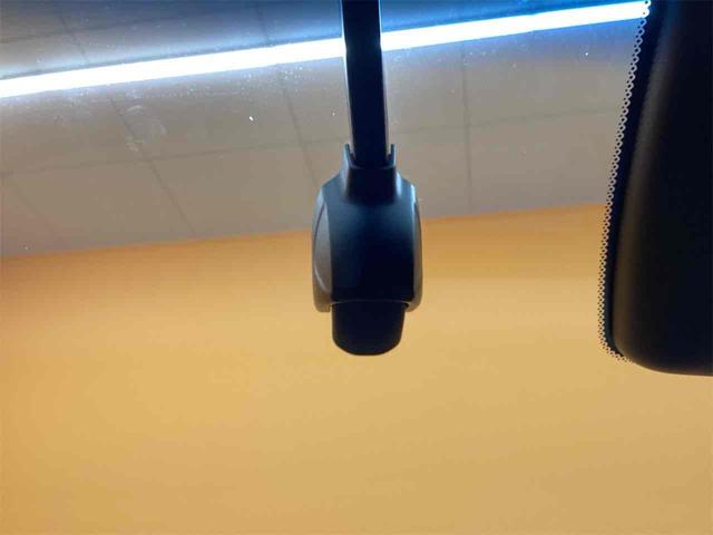 フィット ｅ：ＨＥＶホーム　ＥＴＣ　バックカメラ　ナビ　クリアランスソナー　オートクルーズコントロール　レーンアシスト　衝突被害軽減システム　アルミホイール　オートライト　ＬＥＤヘッドランプ　スマートキー（34枚目）