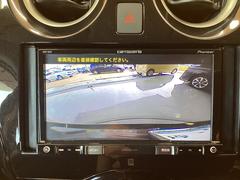 バックカメラ装着済！死角になりやすい後方もとても見やすいです☆車庫入れに自信がない方や縦列駐車が苦手な方にも、オススメな機能です！安心度もアップ！ 6